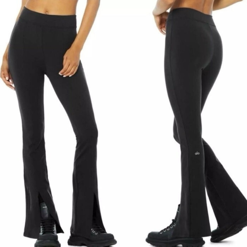 ALO Yoga Women's Black Boot Cut Pants